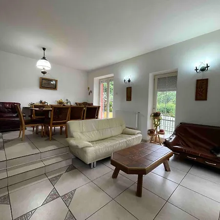 Celesta-camere De Inchiriat Willa Predeal
